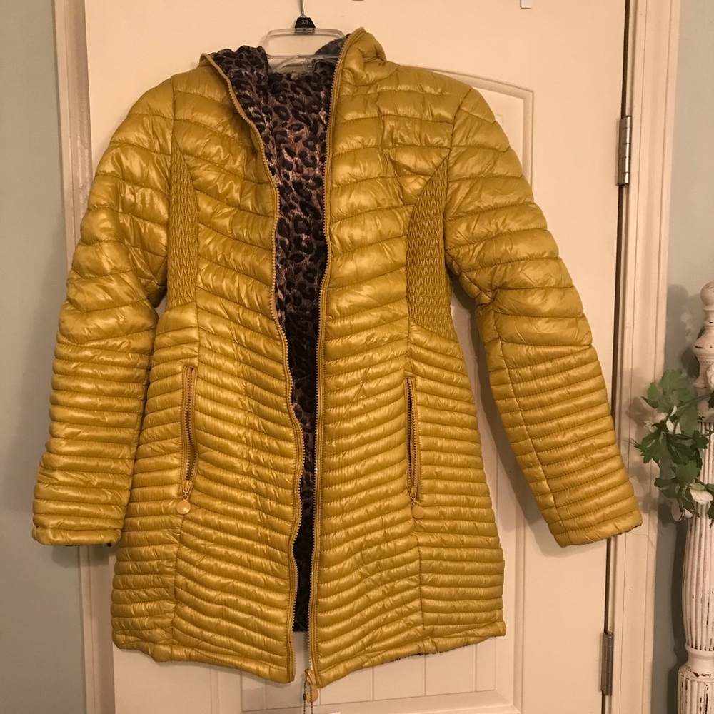Reversible coat - mustard and leopard